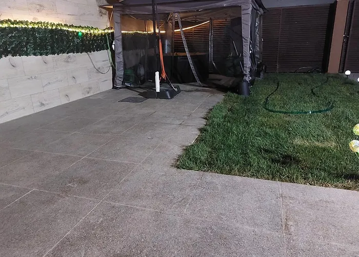 Pensionat Garsoniera In Campus Mamaia Constanţa