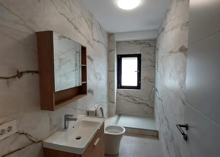 Pensiune Garsoniera In Campus Mamaia 4*